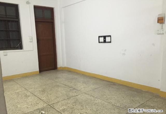 八角楼2楼2房2 无配套 大阳台 - 房屋出租 - 房屋租售 - 汕头分类信息 - 汕头28生活网 st.28life.com