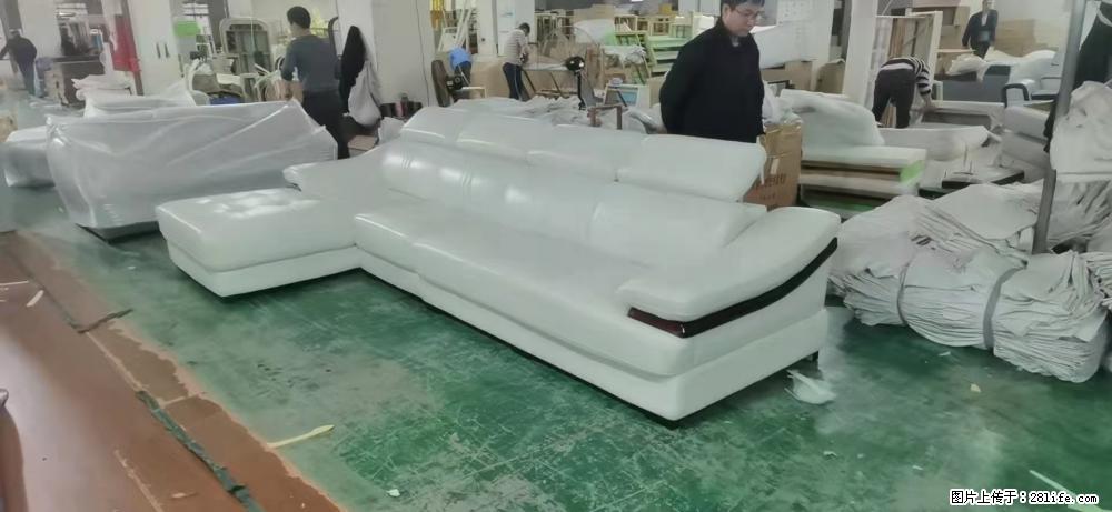 【大厂仿真皮沙发】实木框架,高回弹海绵45密度。全新包装,质量非常好,3.6米右贵妃 - 各类家具 - 居家生活 - 汕头分类信息 - 汕头28生活网 st.28life.com